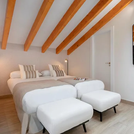 Genteel Plaza Del Realejo Apartment *